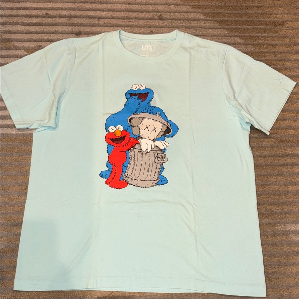Uniqlo x KAWS x Sesame Street Graphic Tee - Light Blue - Size XL